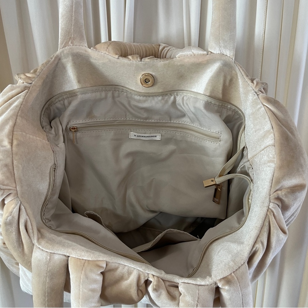 Anthropologie Velvet Puffer Tote Shoulder Bag Cream Tan Quilted Medium Size - Picture 5 of 8